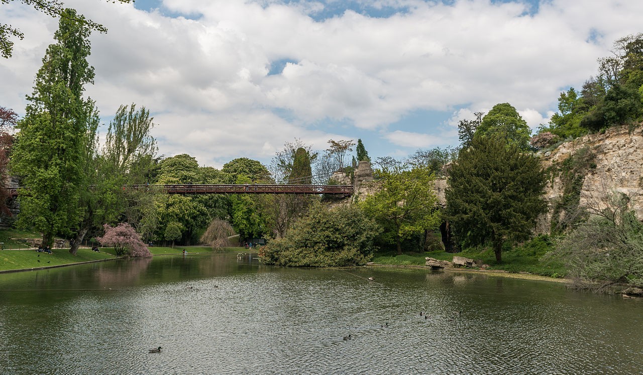 133/Photos/Quartier/Passerelle_suspendue_du_Parc_des_Buttes-Chaumont_Paris_19e_South_view_20140419.jpg